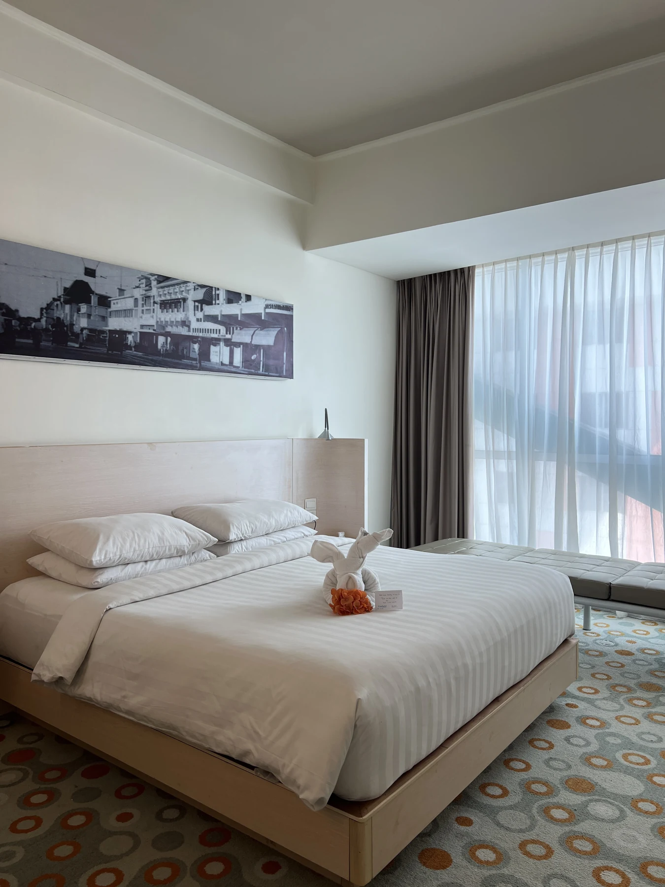 A room to rest in during the Surabaya stay.